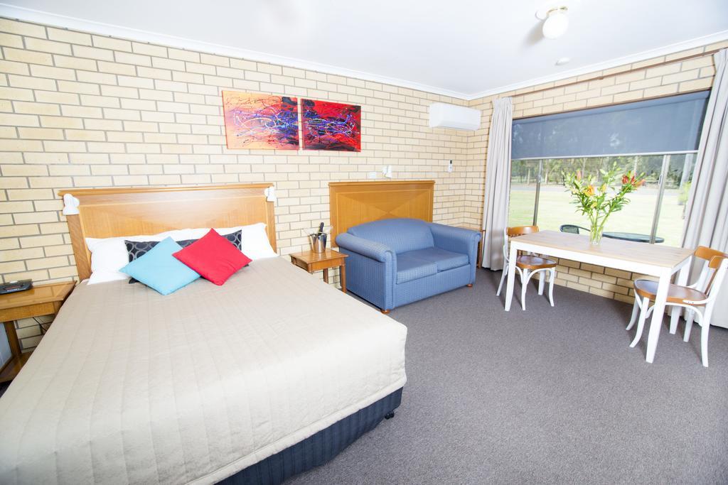 Golfers Lodge Motel Corowa Esterno foto